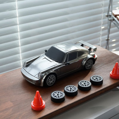 🔥Last Day Special Offer(Second Item 60% Off)🔥1:24 Scale 2.4GHz 20KM/H 4WD RC Drift Car with LED Lights